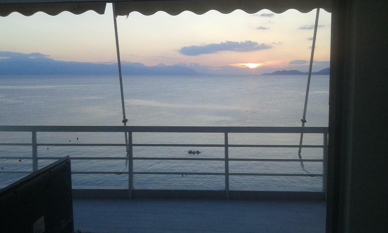 Blue Bliss Διαμέρισμα Λουτράκι Εξωτερικό φωτογραφία